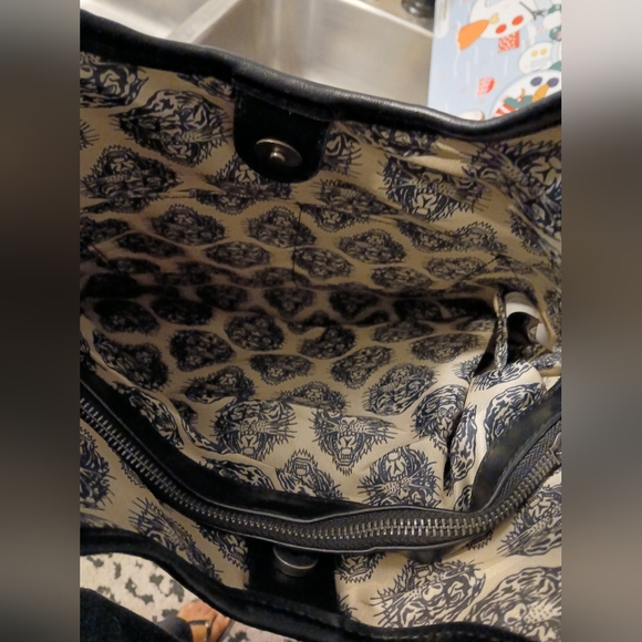 Ed Hardy NWT Leopard Large Hobo Tote - Picture 5 of 5